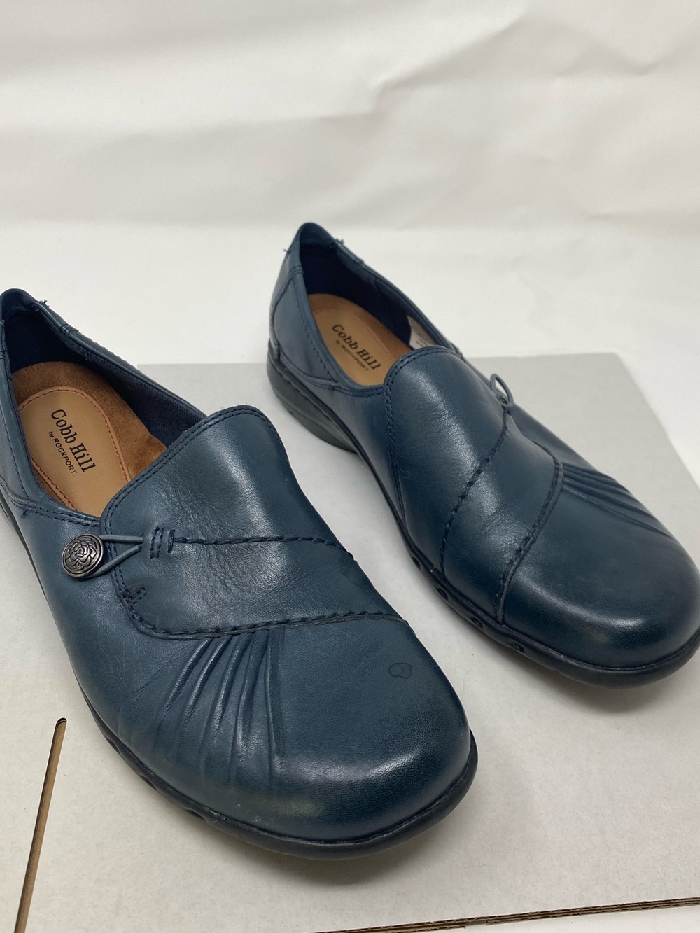 Rockport by Cobb Hill Women's Size 8.5 Paulette Flats Blue Leather Slip-On